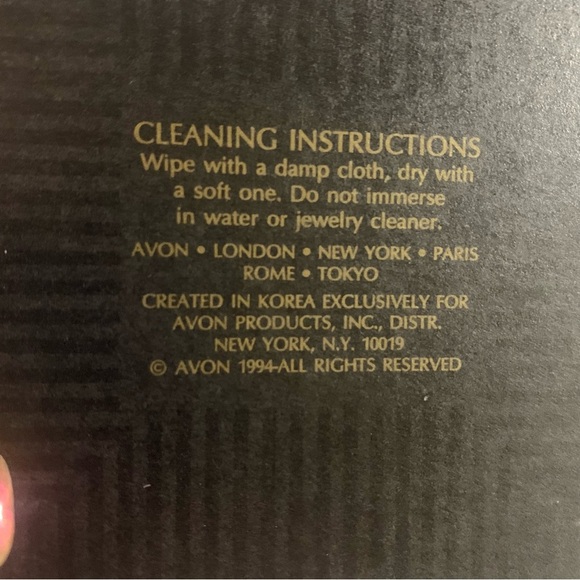 Avon Pearly Pastel  Bead Necklace NIB very long - Picture 5 of 7